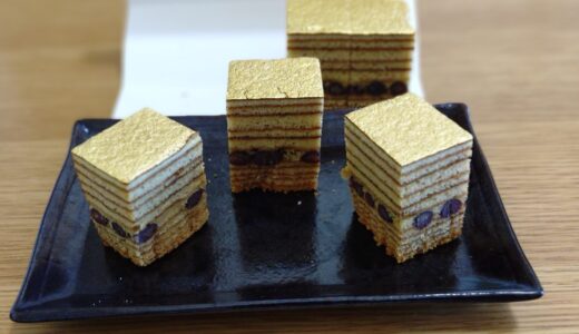 老舗和菓子屋が作る松屋銀座100周年記念の金箔バウム